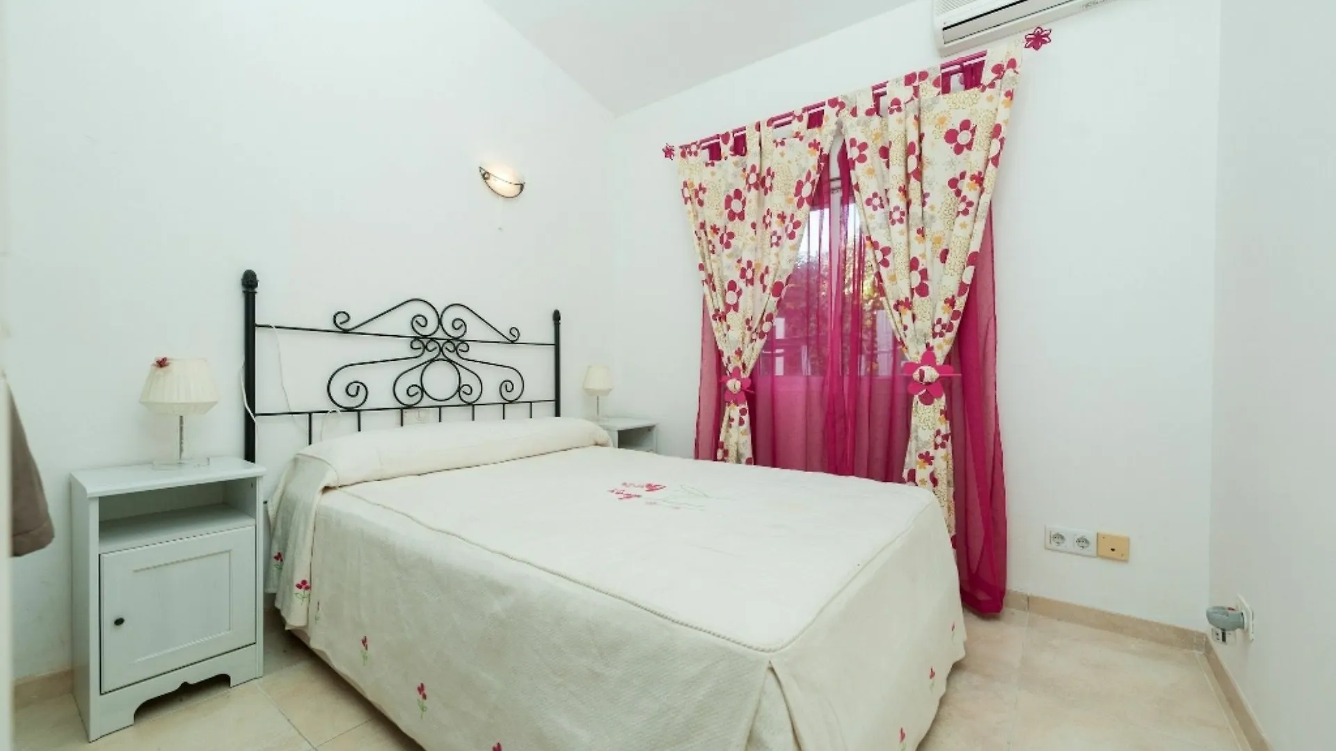 Villa Can Rovet Port de Alcudia  Spain